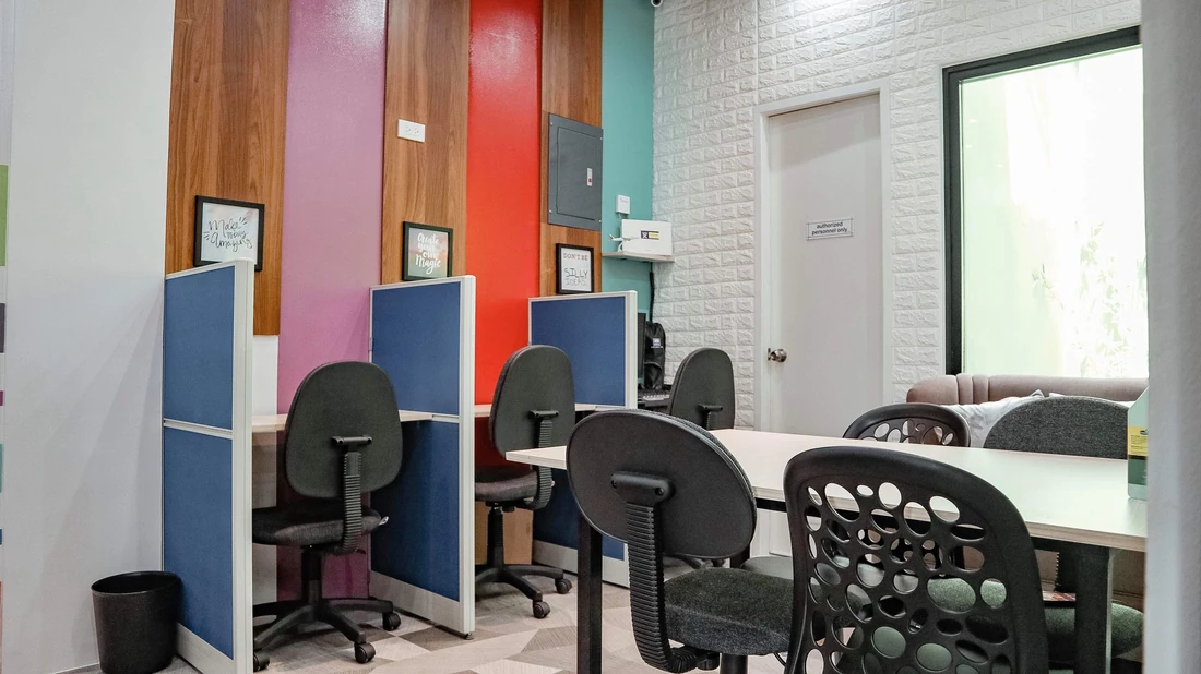 Private call booths
