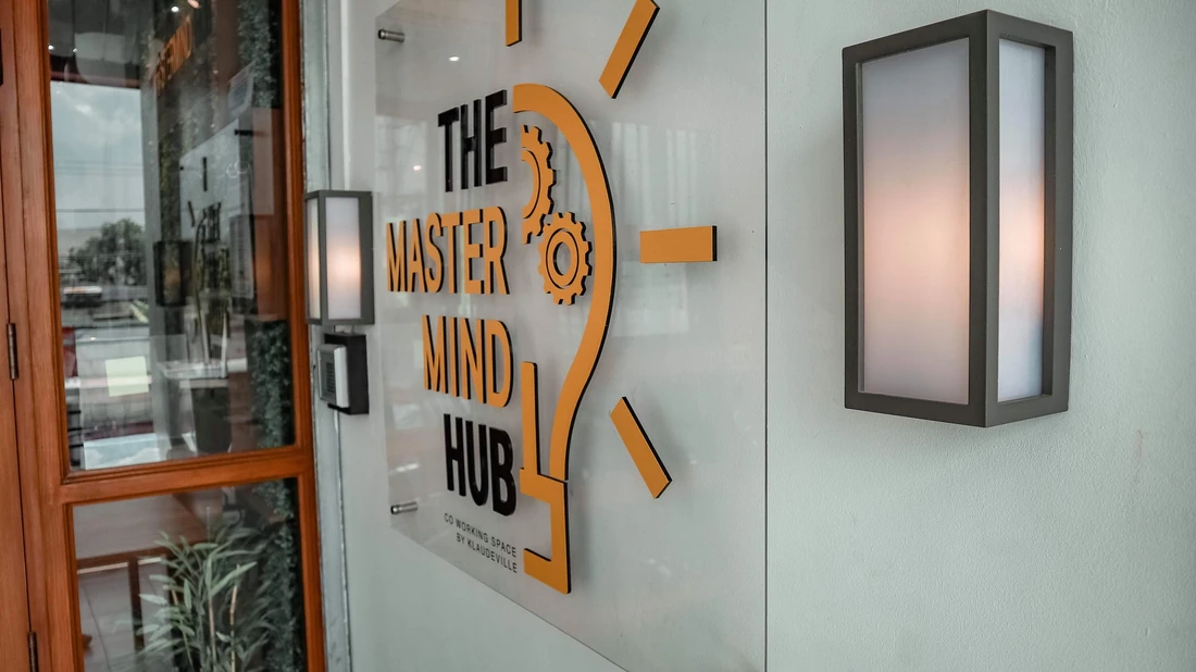 The Mastermind Hub entrance signage